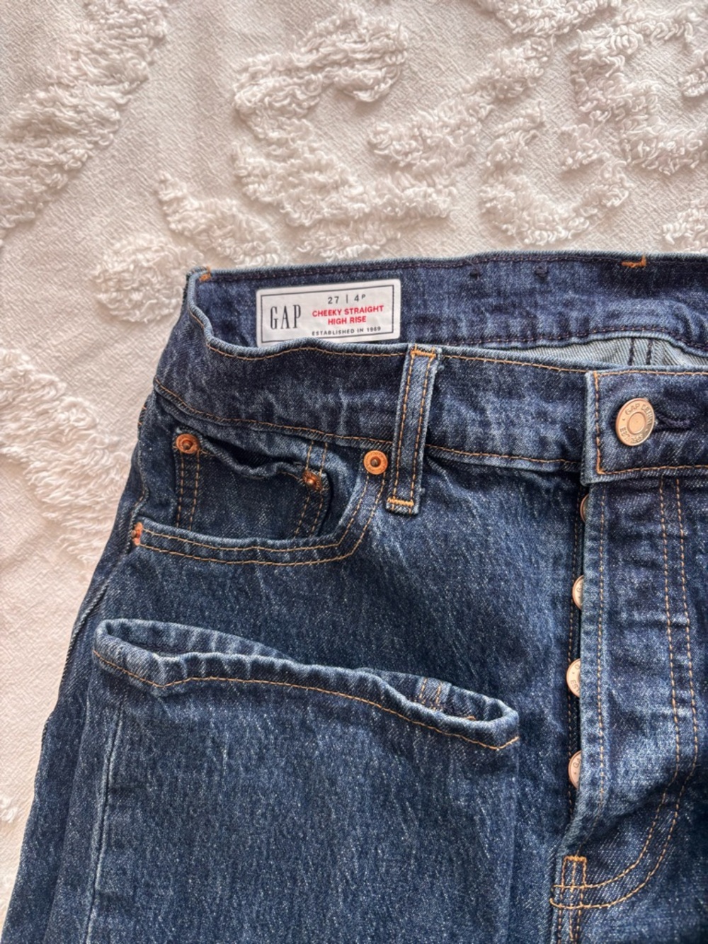 GAP Cheeky Straight High Rise Jeans - Picture 5 of 6